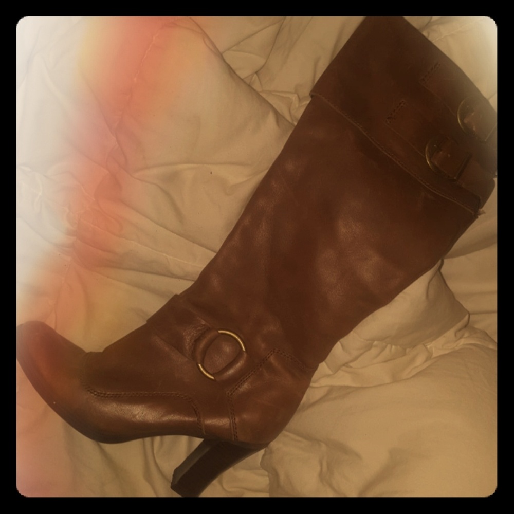 Genuine leather - knee high - boots 👢